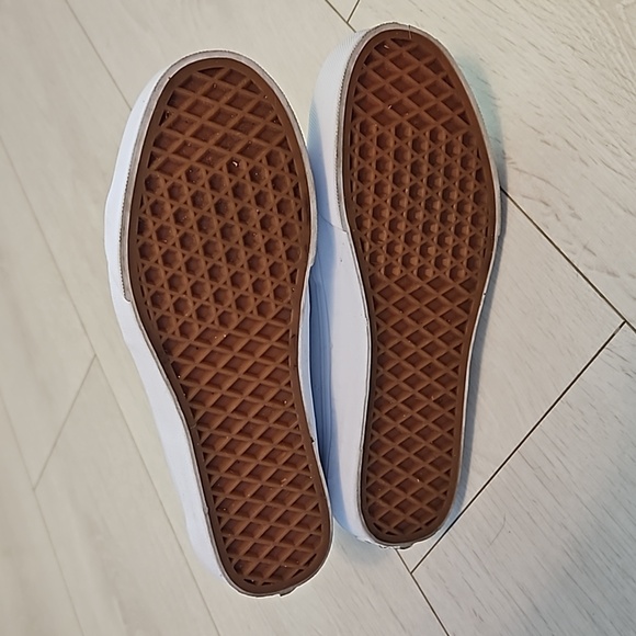 Vans Sk8-Hi Tapered Canvas Shoe True White B6/W7.5 - Picture 9 of 11